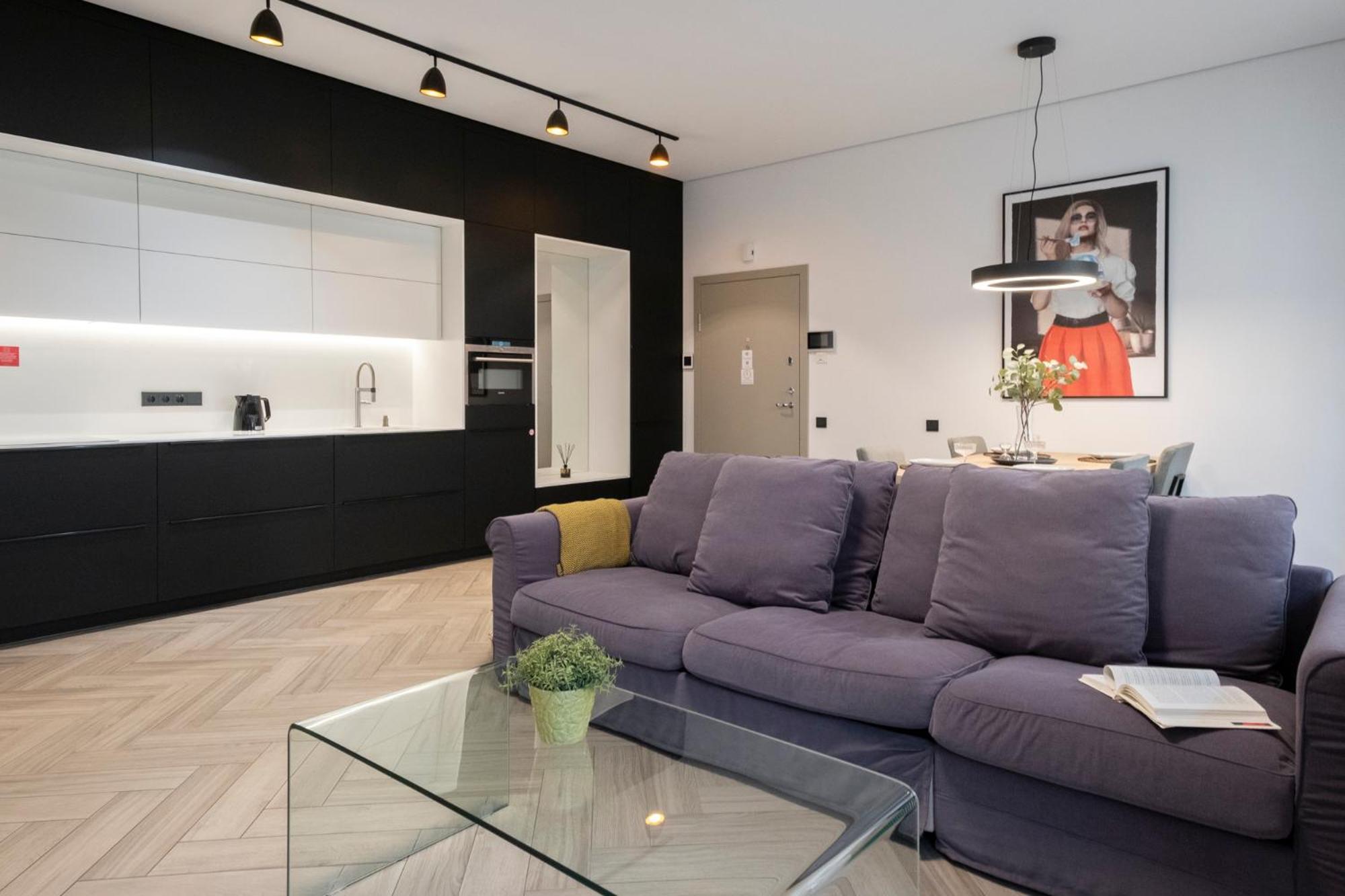 Cohost I Oldtown 60M2 Apt W-Garage Parking, Balcony & Self Check-In Vilnius Exterior photo